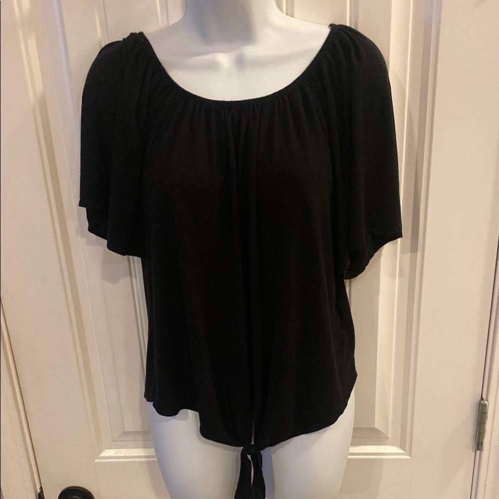 🔥5/$20🔥 Black Dolman Sleeve Blouse with Tie Front